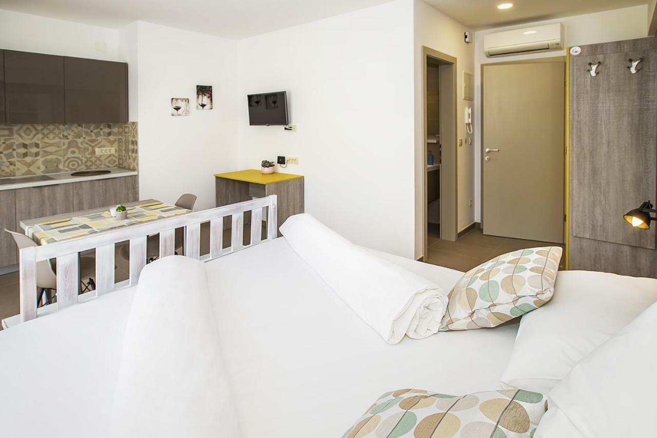 Apartments Capic Marin Baška Exterior foto
