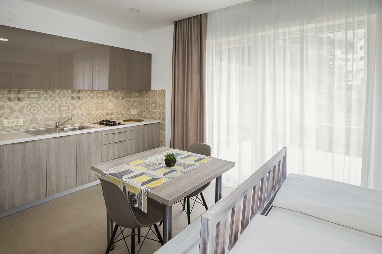Apartments Capic Marin Baška Exterior foto